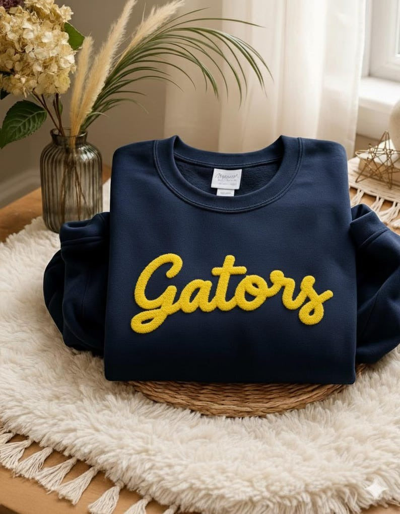 Old School Chenille Letter Sweatshirt – Custom Yarn Embroidered Sweater – Personalized Name Gift – Cozy College Style Top