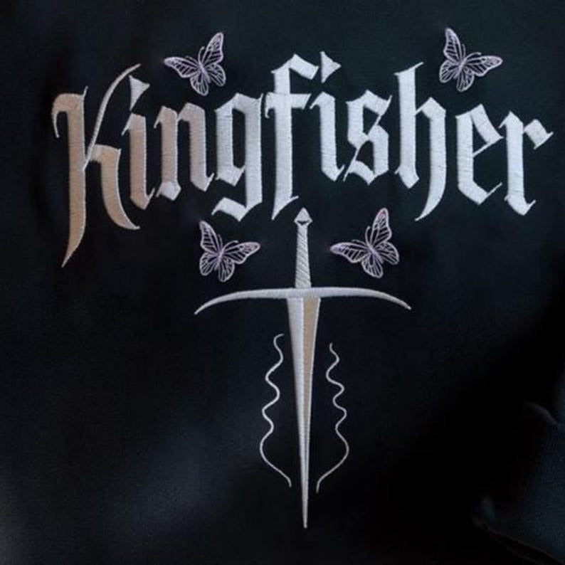 Quicksilver Kingfisher Embroidered Sweatshirt, Fantasy Bookish Shirt, Quicksilver Sweatshirt, Romantasy Sweatshirt, Kingfisher Sweatshirts